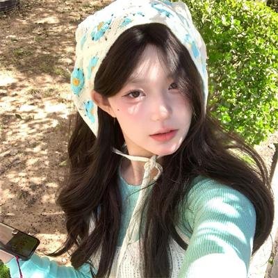 三女性
